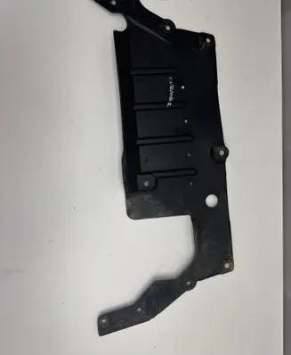 Mitsubishi Outlander Engine splash shield/under tray 5370A311