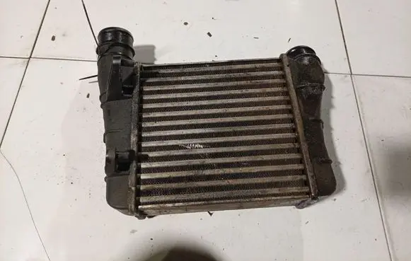 Audi A4 S4 B6 8E 8H Intercooler radiator 8E0145805S