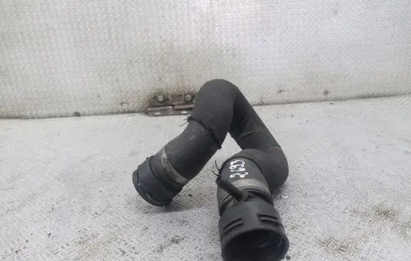 Audi A6 S6 C6 4F Engine coolant pipe/hose 4F0122293C