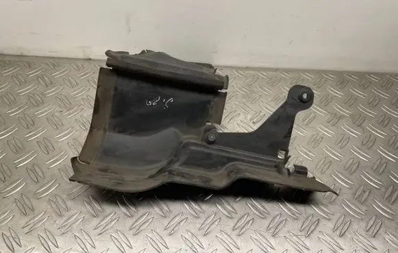 Volvo S80 Intercooler air guide/duct channel 30678191