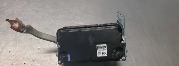 Toyota Prius (XW50) Engine control unit/module 8966147680 2170000590