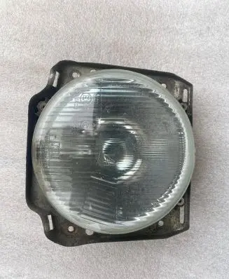 Volkswagen Golf II Headlight/headlamp 02416R20