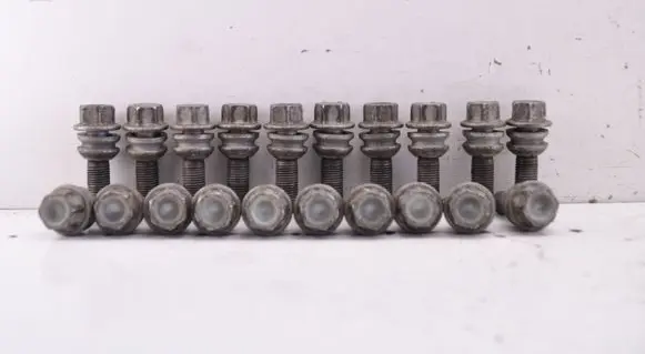 Nuts/bolts