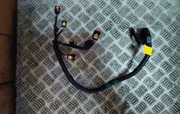 KIA Sportage Fuel injector wires 353412B380