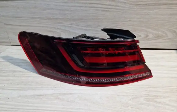 Volkswagen Arteon Rear/tail lights 3G8945207