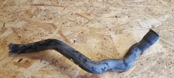 Volkswagen PASSAT B6 Engine coolant pipe/hose 3C2816311