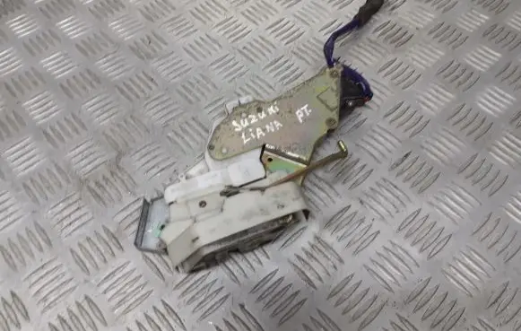 Suzuki Liana Rear door lock