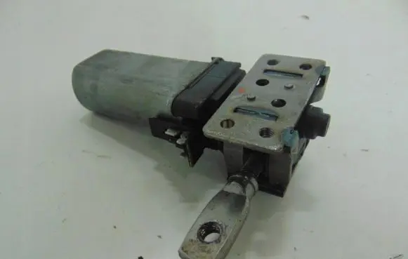 Jaguar XJ X351 Seat adjustment motor 03596