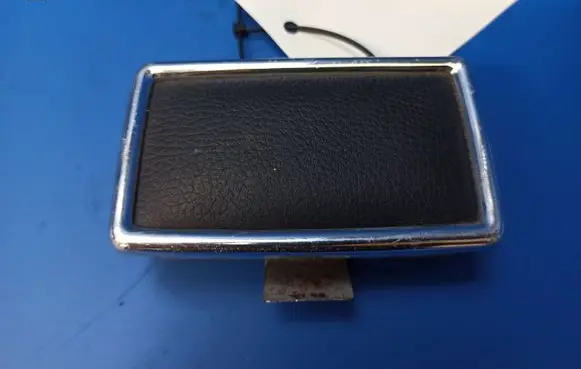 Mercedes-Benz COMPAKT W115 Rear door ashtray 