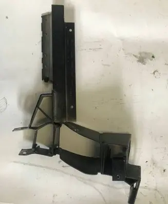 BMW 5 E60 E61 Radiator support slam panel bracket 10031013 11216 5164