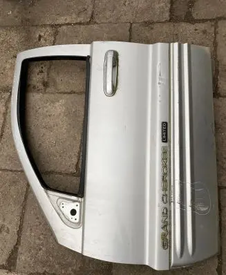 Jeep Grand Cherokee (WJ) Front door