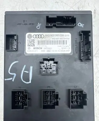 Audi A5 8T 8F Comfort/convenience module 8K0907063DH