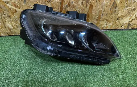 Hyundai Kona I Headlight/headlamp 92102J9630