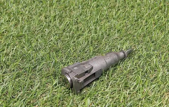 Skoda Yeti (5L) Front door lock (next to the handle) 5L0837167 5L0837168B