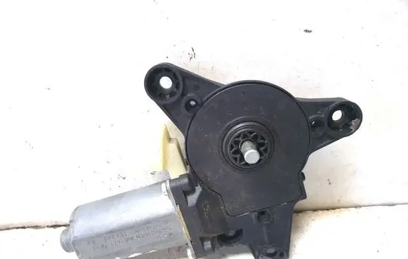Front door window regulator motor