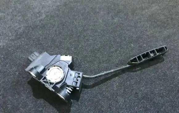 Honda Jazz Accelerator throttle pedal 02337852054 12504c