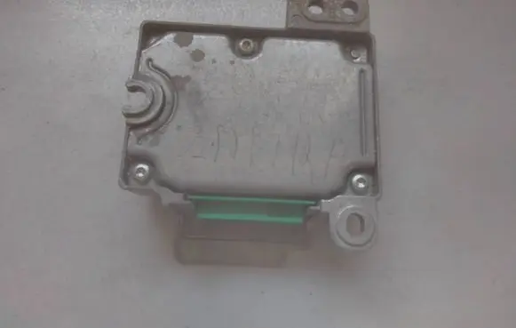 Opel Zafira B Airbag control unit/module 90582536 1923594 5WK4190