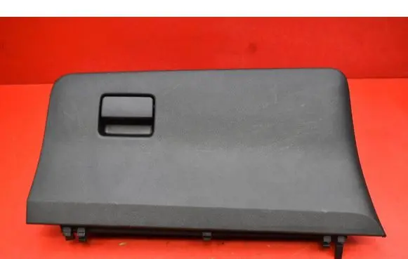 Toyota Yaris Glove box 55550-0D150