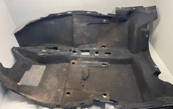 Nissan Juke I F15 Front floor carpet liner 749021KE2A 560120242