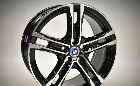 BMW 1 F40 R18 alloy rim 8092352