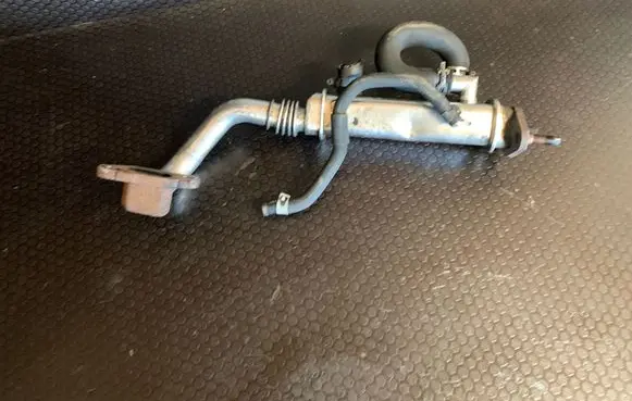Nissan X-Trail T30 EGR valve cooler 