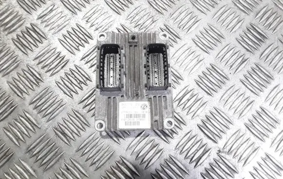 Fiat Punto (199) Engine control unit/module 6160109906 51784957