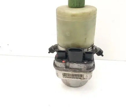 Skoda Fabia Mk1 (6Y) Power steering pump 6Q0423376 6Q0423371