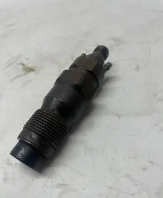 BMW 5 E34 Fuel injector kga21s71