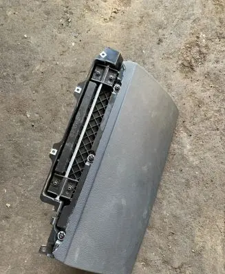 BMW 7 E65 E66 Glove box 72758410 7027466