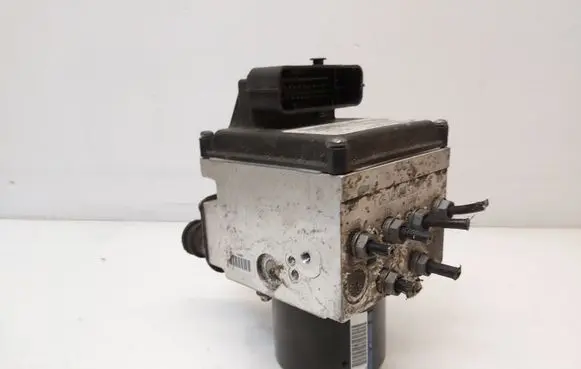 Volkswagen PASSAT B6 ABS Pump 3C0614095P
