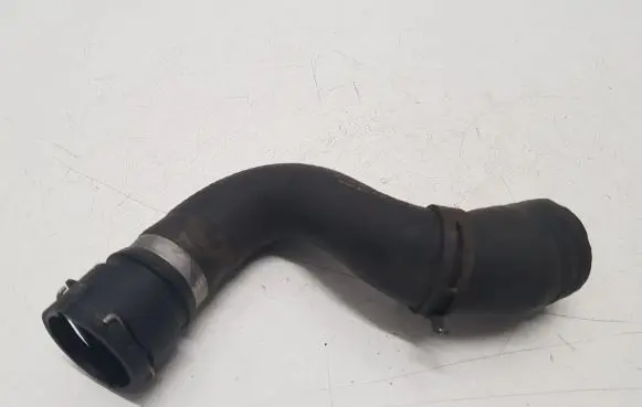 Audi A5 Sportback 8TA Engine coolant pipe/hose 8K0121101 8K0121101P