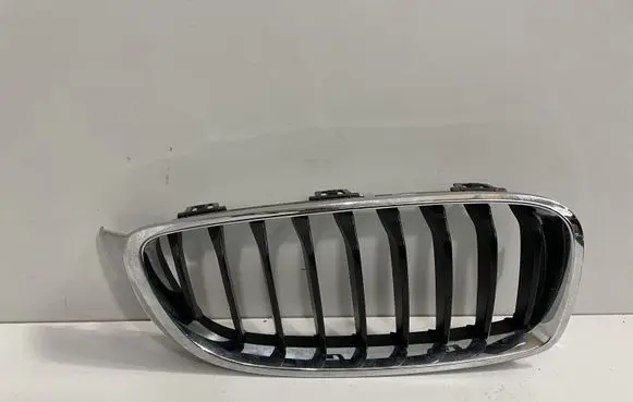 BMW 4 F36 Gran coupe Front bumper upper radiator grill 7294814