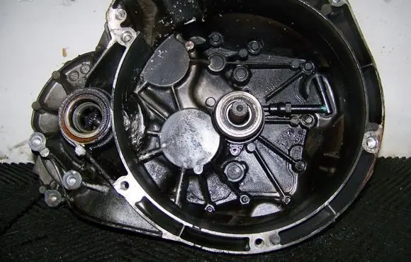Ford C-MAX II Manual 7 speed gearbox CV6R-7002-KC