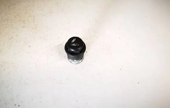 Mitsubishi Lancer X Cigarette lighter 