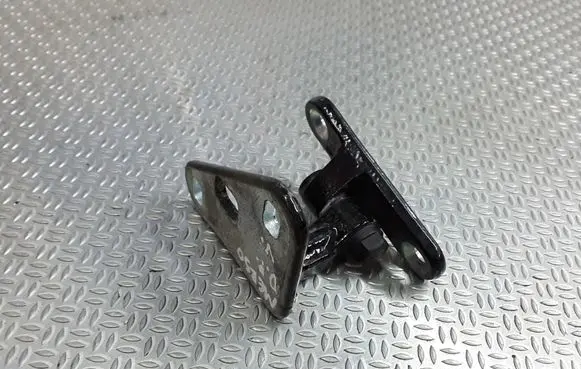 Mercedes-Benz E W211 Front door upper hinge