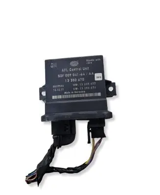 Opel Insignia A Xenon control unit/module 13350670