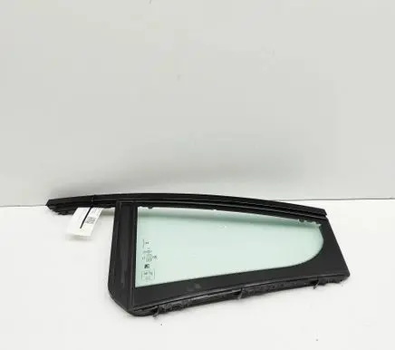 BMW X7 G07 Rear vent window glass 7431145 43R014865