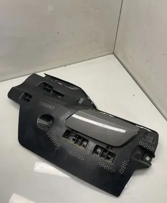 Audi A6 S6 C8 4K Front bumper mounting bracket 4K0807095