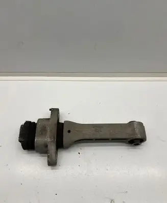 KIA Sportage Engine mount bracket 21957D9000