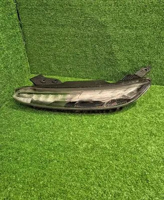 Hyundai Kona I LED Daytime headlight 92207-j9600