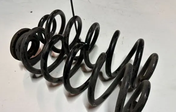 Opel Astra K Rear coil spring