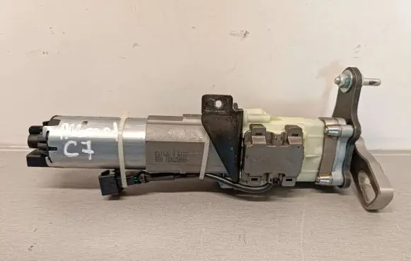Audi A6 Allroad C7 Soft lock spindle drive 4G9827851 6071113