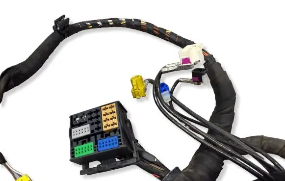 Volkswagen Amarok Panel wiring 