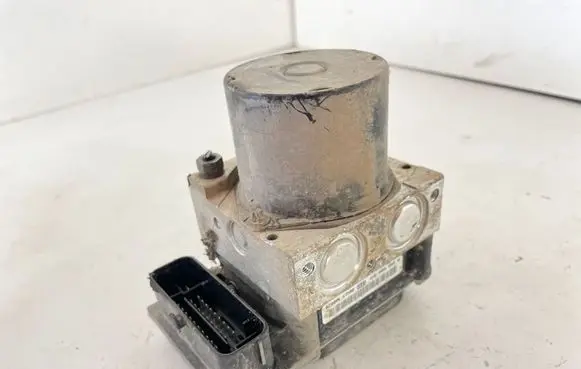 Skoda Roomster (5J) ABS Pump 6R0907379L