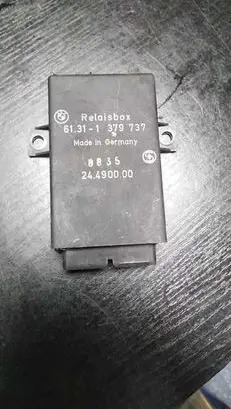 BMW 7 E32 Other relay 1379737
