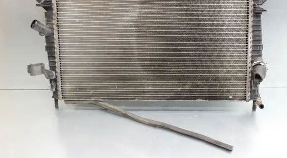 Volvo V50 Coolant radiator 3M5H8005TL