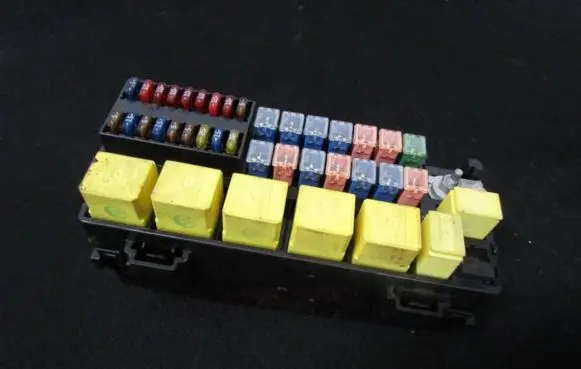 Jaguar S-Type Fuse box set xw4t14a003a xw4t-14a003-a