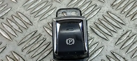 Nissan X-Trail T32 Hand brake release handle 