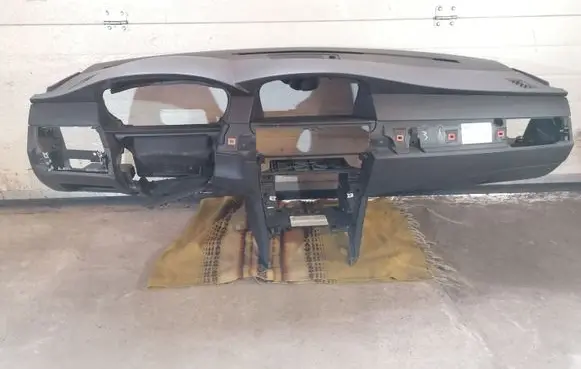 BMW 5 E60 E61 Dashboard 706325500