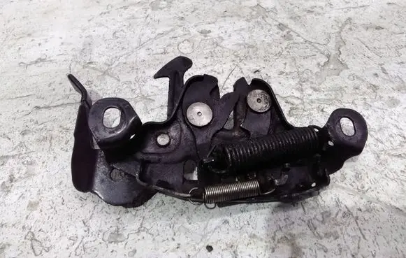 Engine bonnet/hood lock/catch